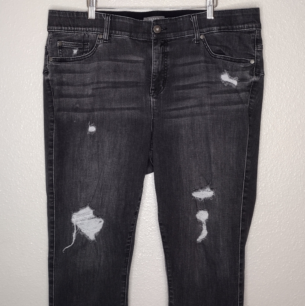 Torrid Black Distressed High-Rise Bombshell Skinny Ankle Cropped Jeans Sz 20 - Picture 3 of 12